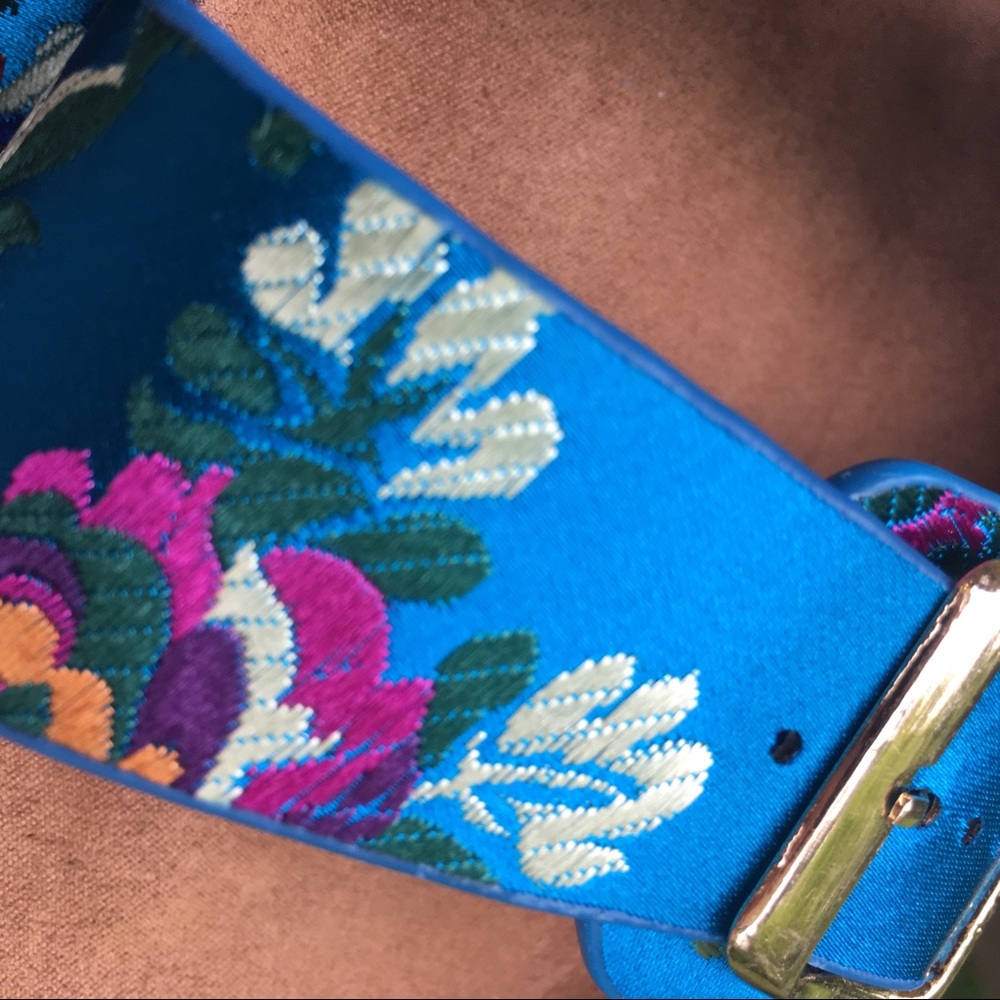 🌺Floral Brocade Flatform Slides Sandals - Picture 4 of 4